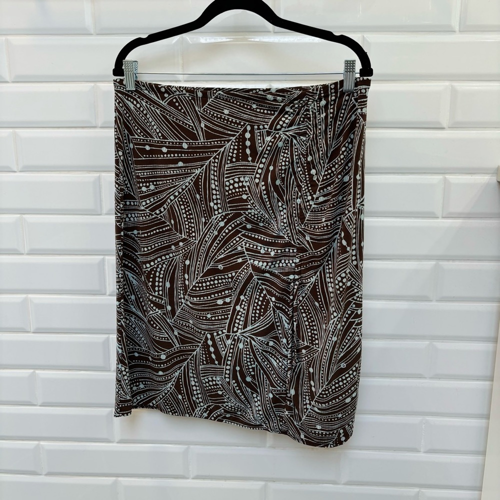 Old Navy Women’s Large Patterned Straight Skirt
